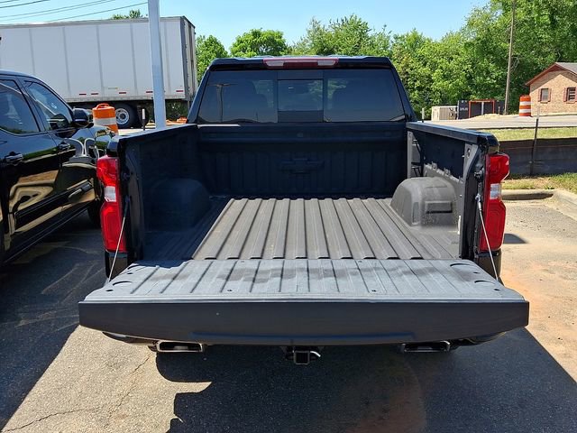 Used 2022 Chevrolet Silverado 1500 LT Trail Boss w/ LT Trail Boss Premium Package AWD/4WD image 24