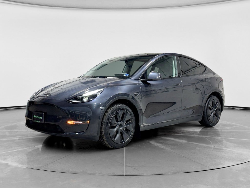 Used 2025 Tesla Model Y Long Range image 1