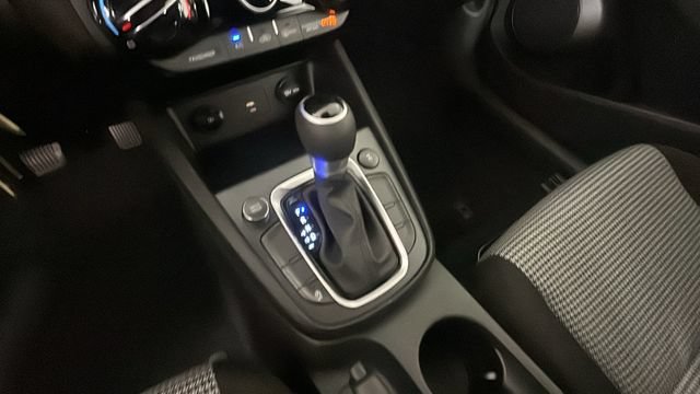 Certified 2023 Hyundai Kona SE AWD/4WD image 20
