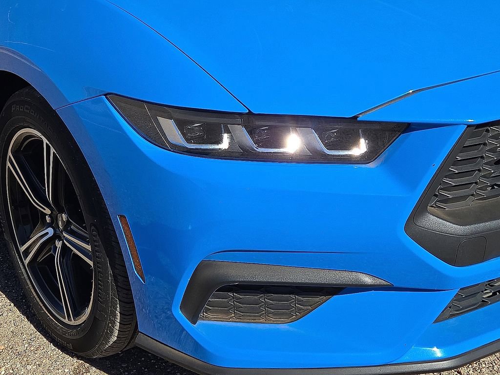 Used 2024 Ford Mustang Premium image 10