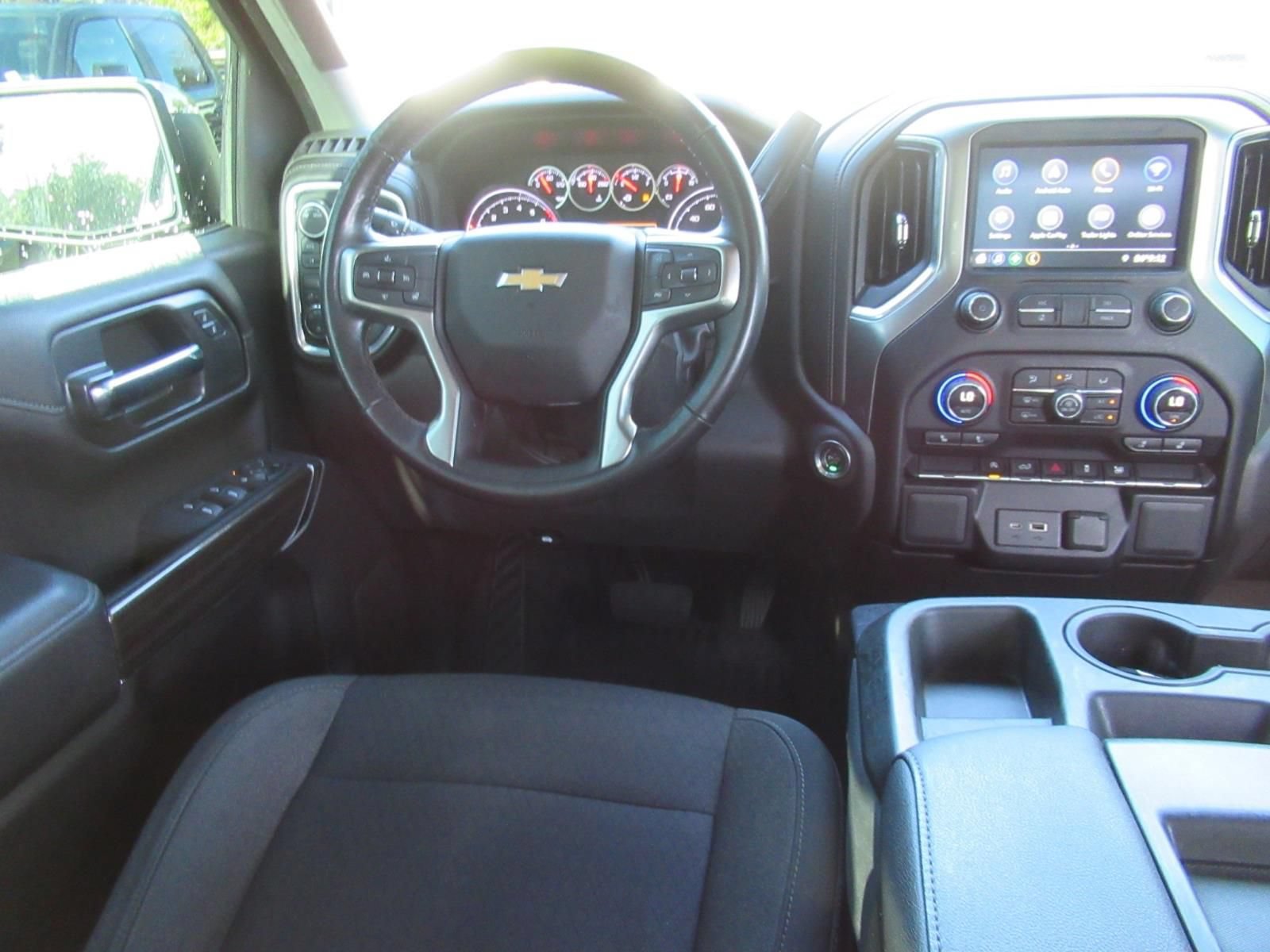 Used 2022 Chevrolet Silverado 1500 LT AWD/4WD image 13