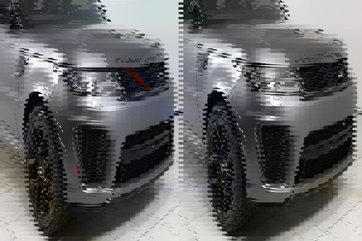 Used 2018 Land Rover Range Rover Sport SVR image 38