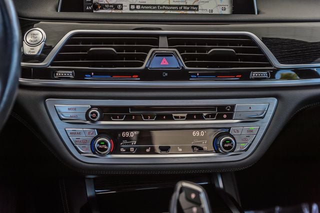 Used 2017 BMW 740i RWD image 30