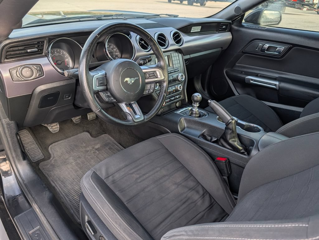 Used 2016 Ford Mustang GT RWD image 22