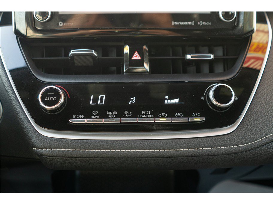 Used 2019 Toyota Corolla SE w/ SE Option Package FWD image 21