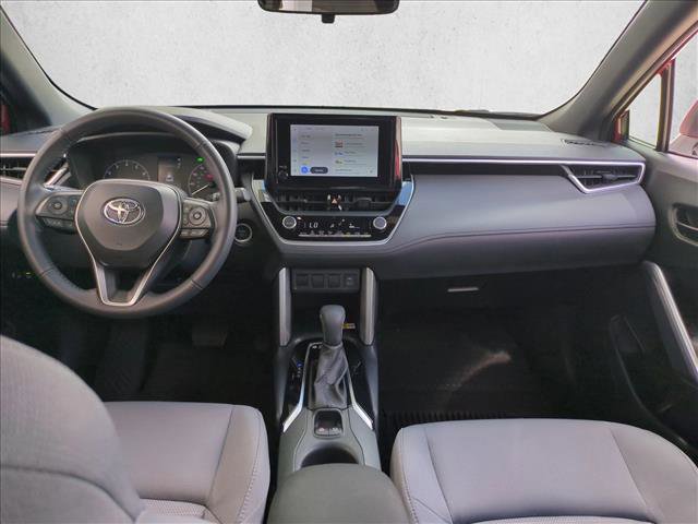 Used 2023 Toyota Corolla Cross SE AWD/4WD image 18