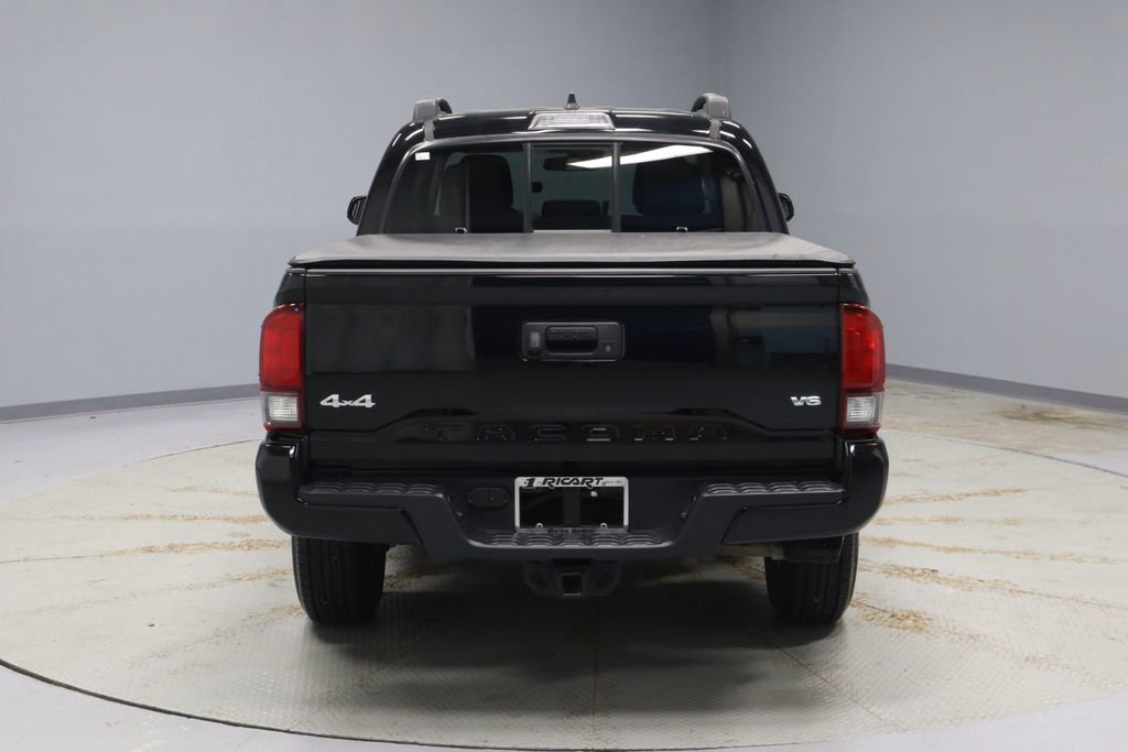 Used 2023 Toyota Tacoma SR image 9