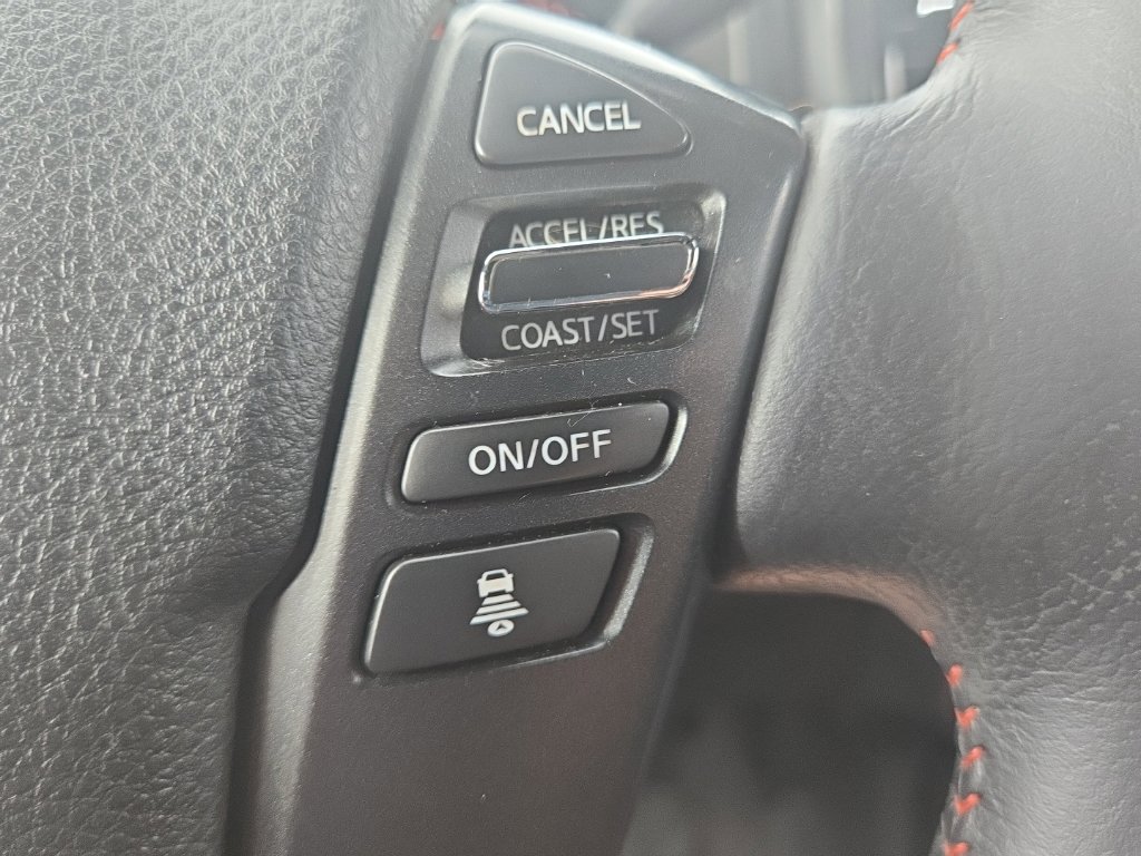 Used 2022 Nissan Titan PRO-4X w/ Pro-4x Convenience Package AWD/4WD image 36