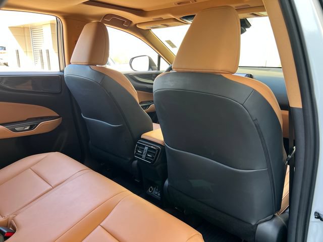 Used 2025 Lexus NX 250 FWD w/ Premium Package image 54