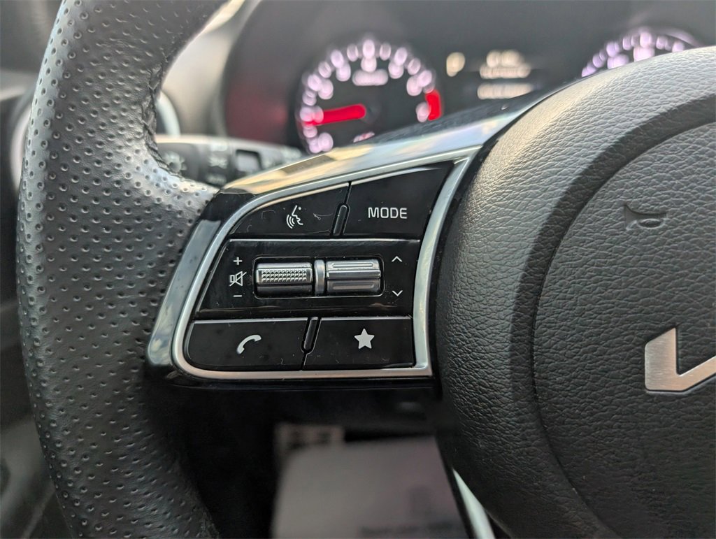 Used 2023 Kia Forte GT-Line w/ GT-Line Premium Package image 23