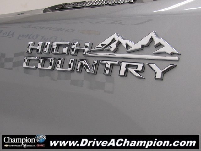 Certified 2025 Chevrolet Silverado 2500 High Country w/ High Country Premium Package image 4