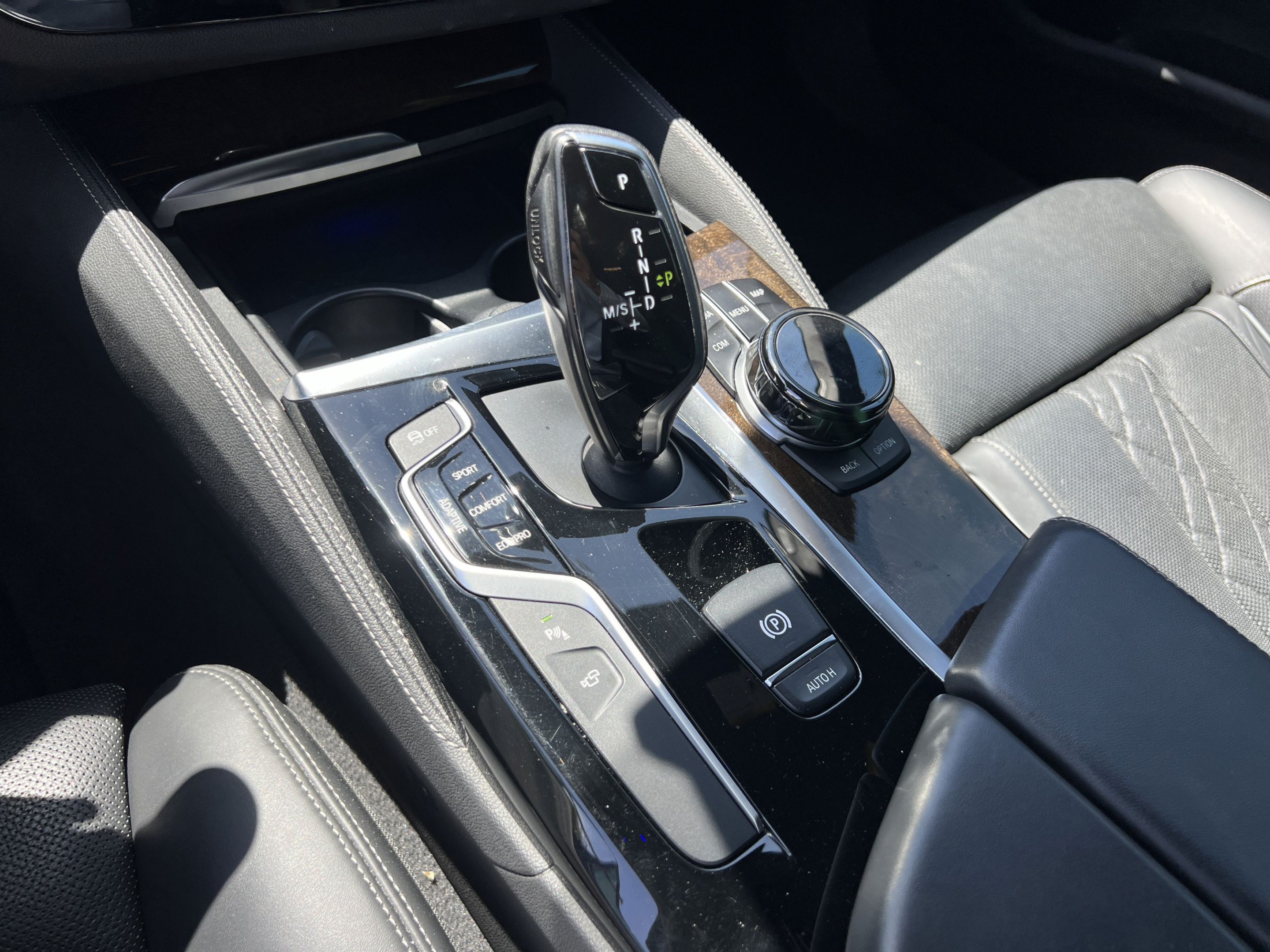 Used 2018 BMW M550i xDrive w/ Dynamic Handling Package AWD/4WD image 21