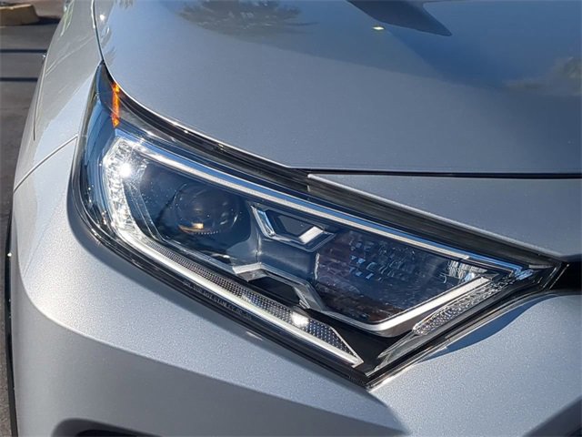 Used 2021 Toyota RAV4 XSE image 10