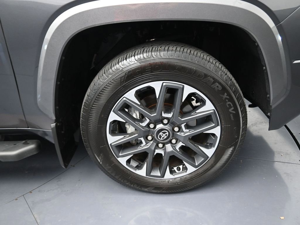 Used 2025 Toyota Tundra Limited w/ Power Package image 5
