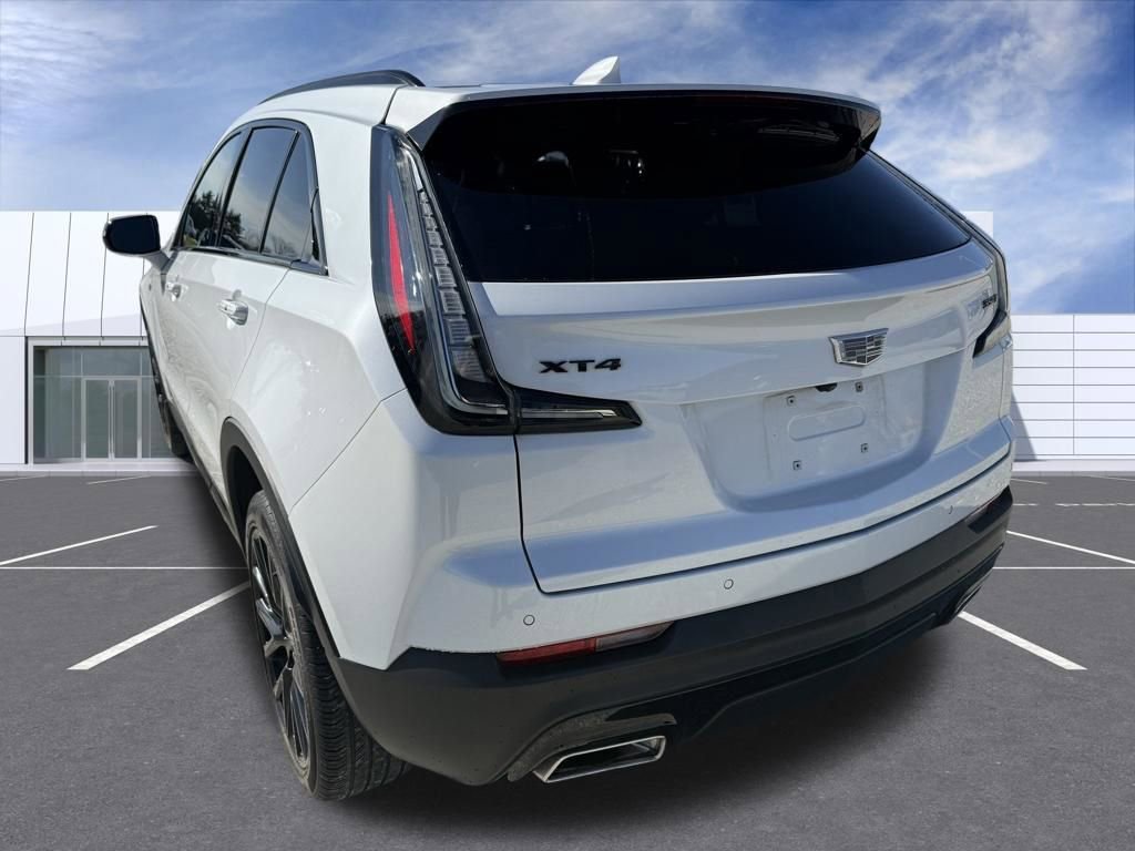Used 2023 Cadillac XT4 Sport FWD image 11