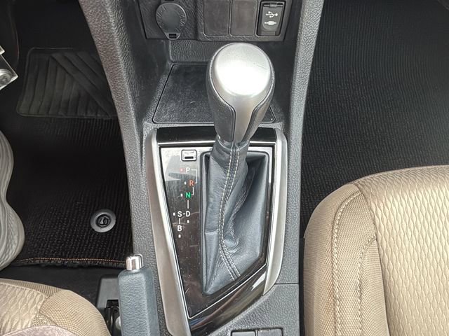 Used 2014 Toyota Corolla LE FWD image 20