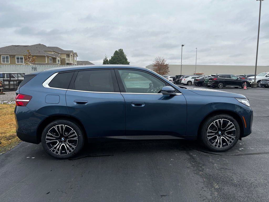 Certified 2025 BMW X3 xDrive30i w/ Convenience Package image 4