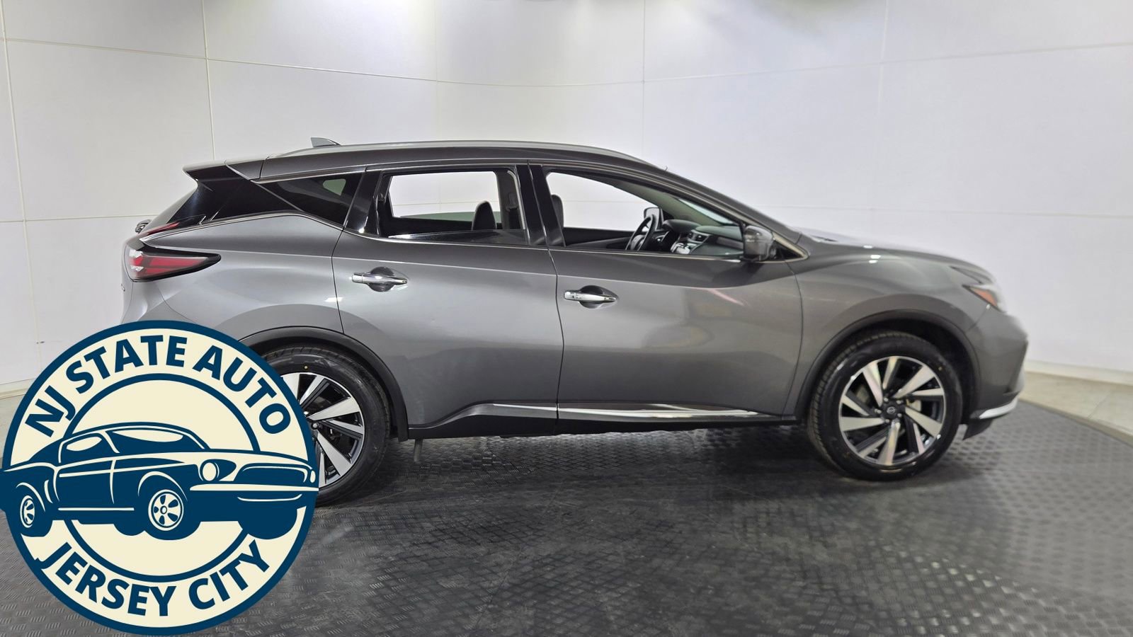 Used 2023 Nissan Murano SL image 8