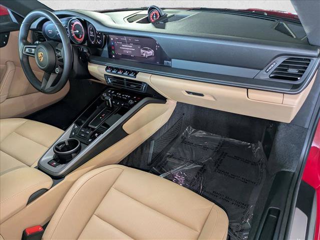 Used 2024 Porsche 911 Carrera RWD image 19