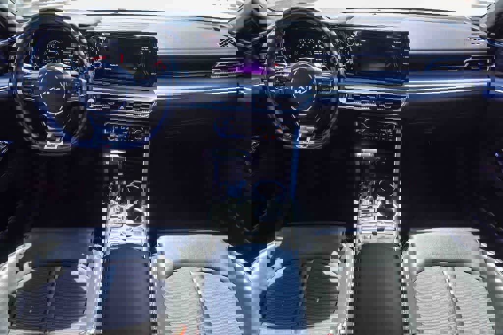 Certified 2022 Kia K5 GT-Line image 11