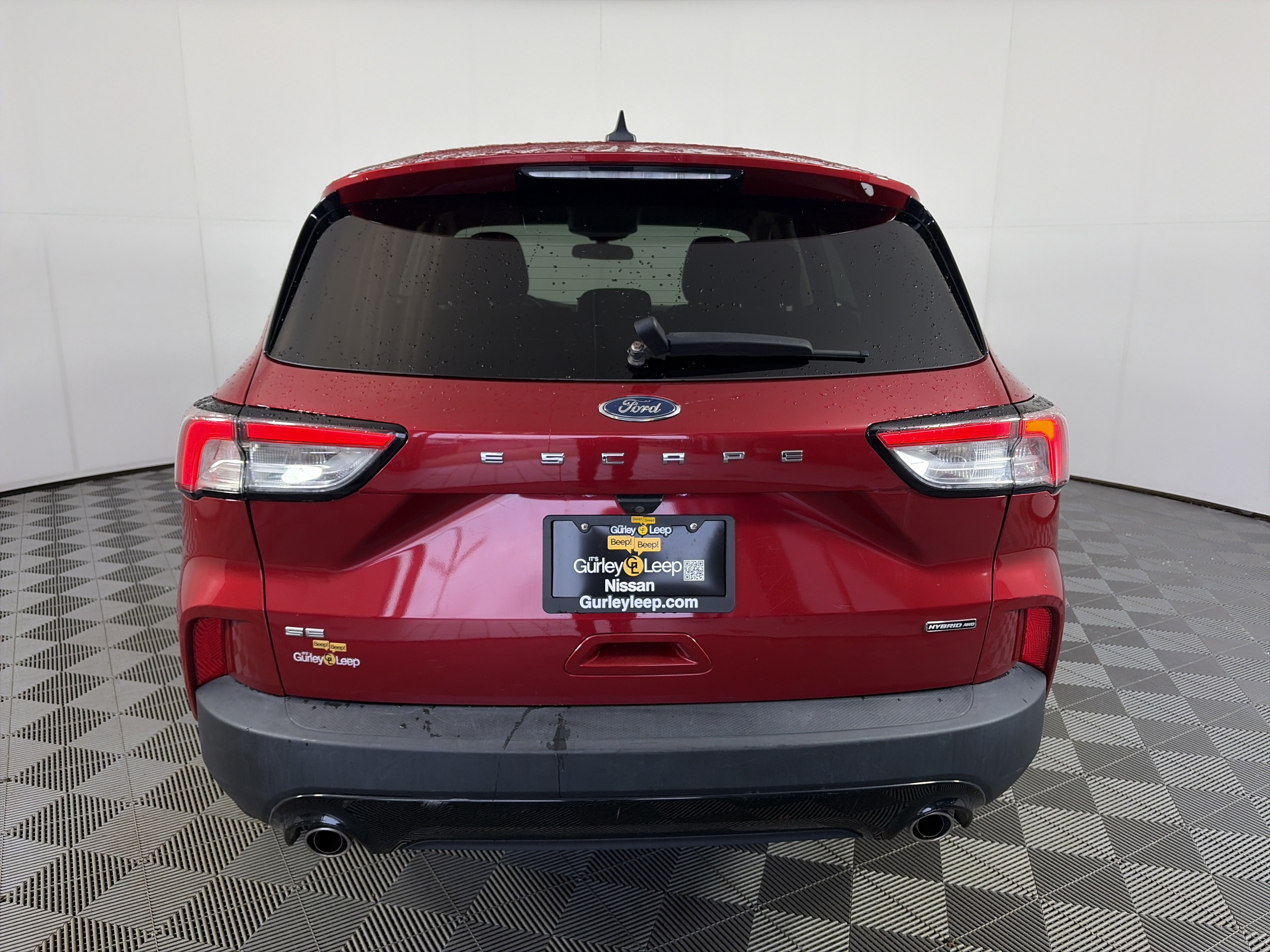 Used 2022 Ford Escape SE w/ SE Sport Appearance Package AWD/4WD image 9
