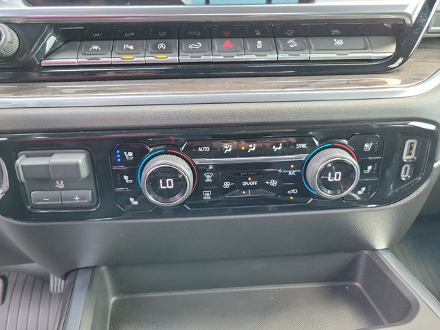 Used 2024 Chevrolet Silverado 1500 LTZ image 20