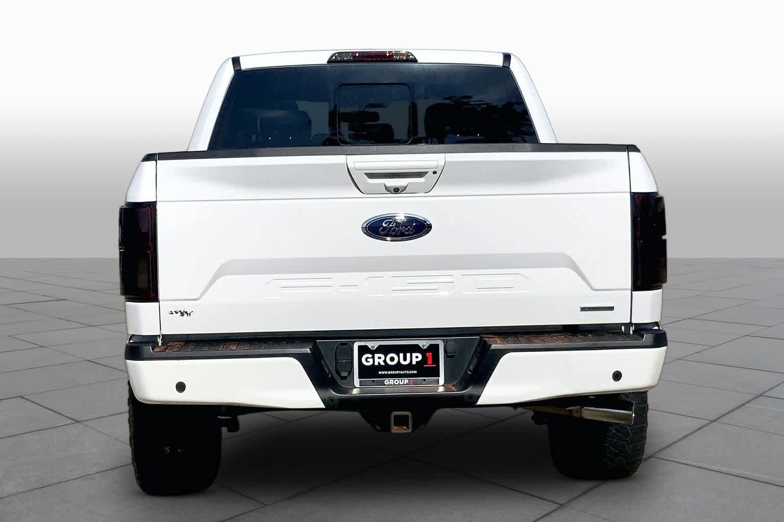 Used 2018 Ford F150 Lariat w/ Equipment Group 502A Luxury AWD/4WD image 5