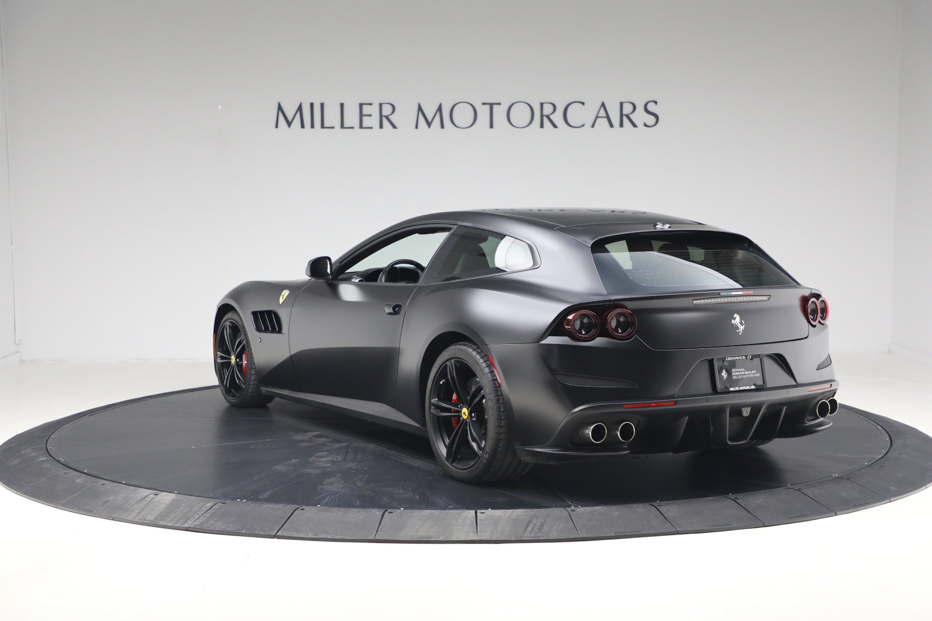 Certified 2018 Ferrari GTC4Lusso AWD/4WD image 6
