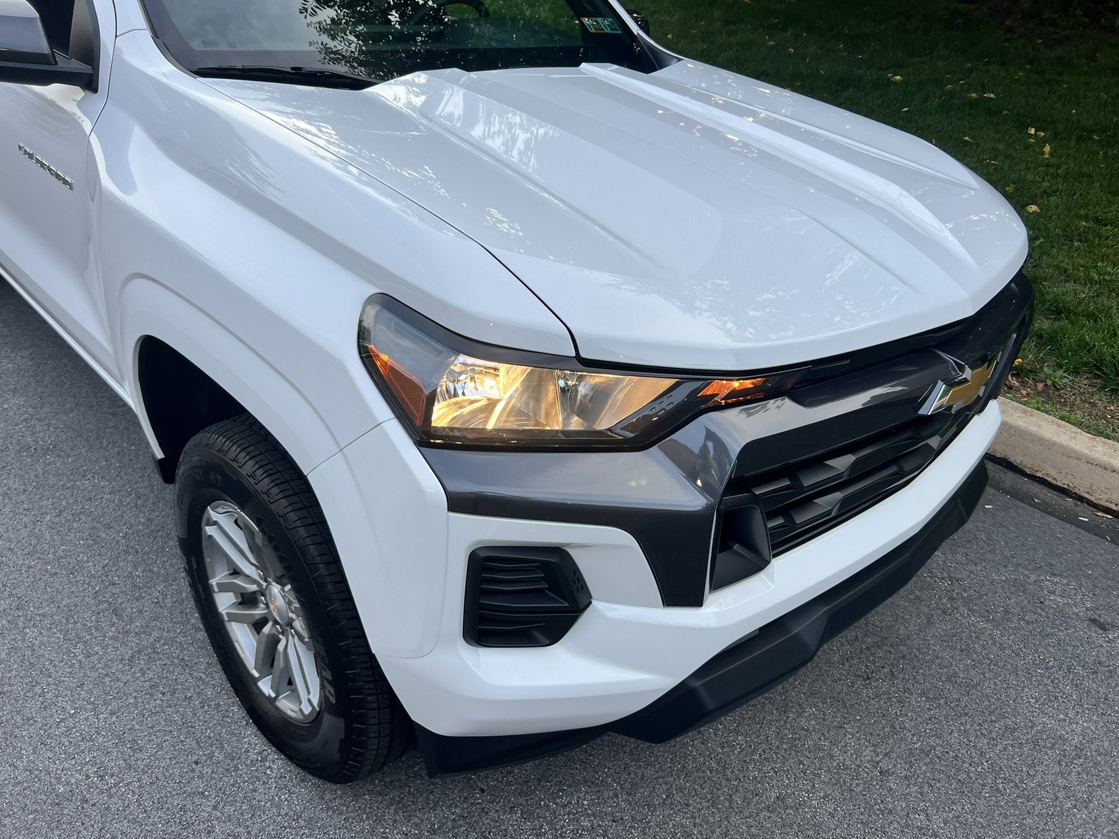 Used 2025 Chevrolet Colorado LT w/ Advanced Trailering Package RWD image 71