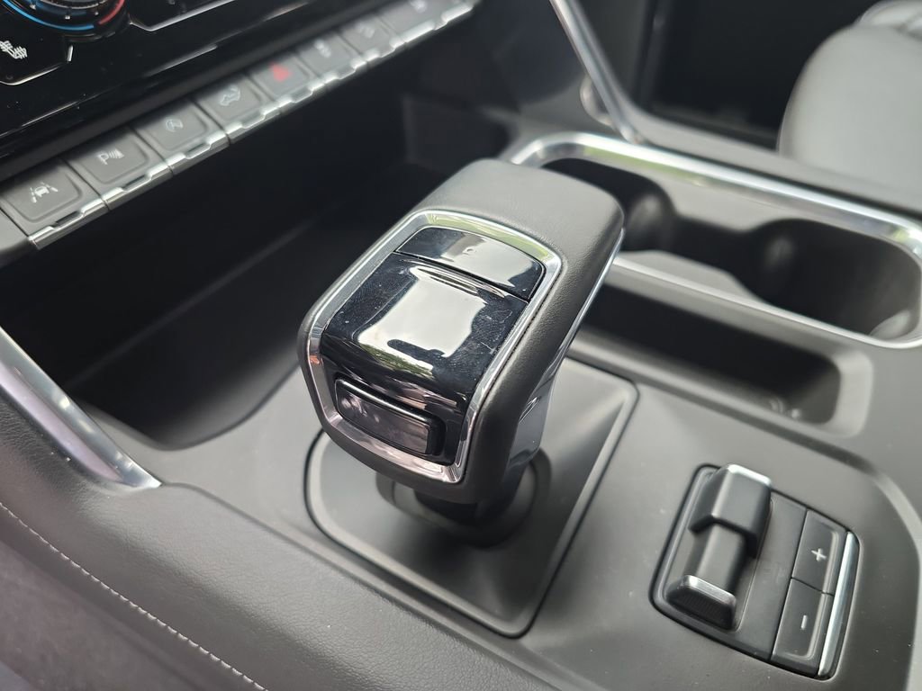 Used 2024 GMC Sierra 1500 Denali w/ Technology Package image 28