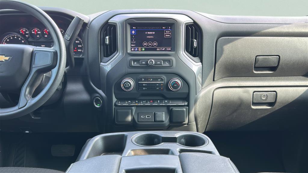 Used 2023 Chevrolet Silverado 1500 Custom w/ LPO, Dark Essentials Package image 19
