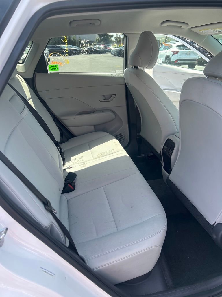 Used 2025 Hyundai Kona SEL image 14