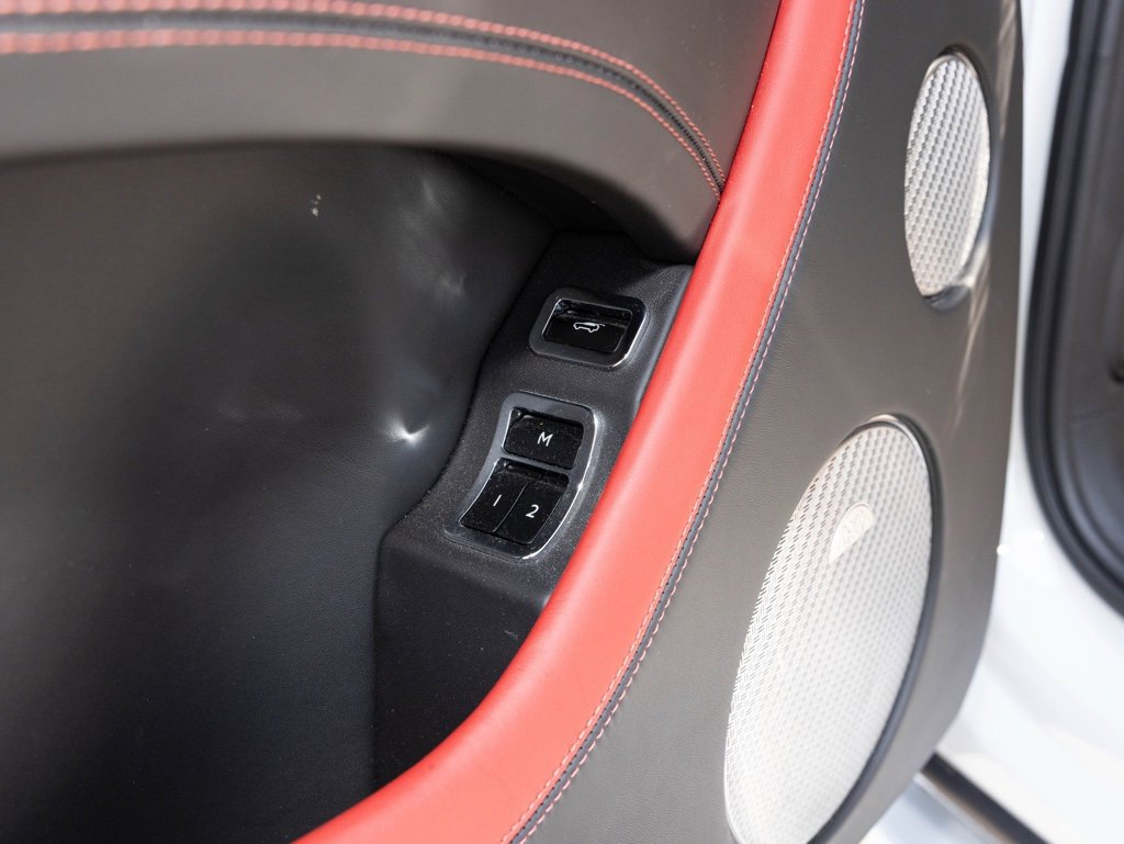 Used 2020 Bentley Bentayga Speed image 22