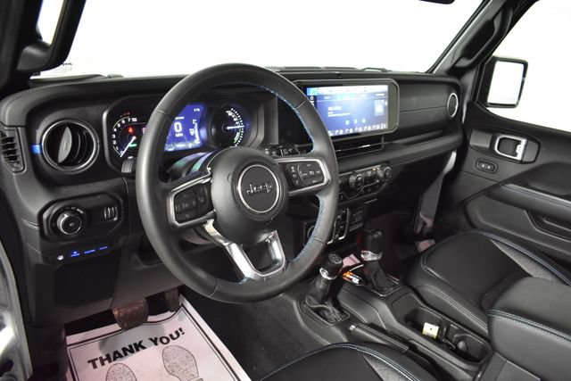 Used 2024 Jeep Wrangler High Altitude AWD/4WD image 13