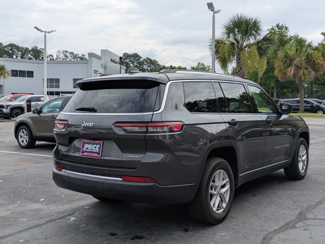 Used 2023 Jeep Grand Cherokee L Laredo AWD/4WD image 5