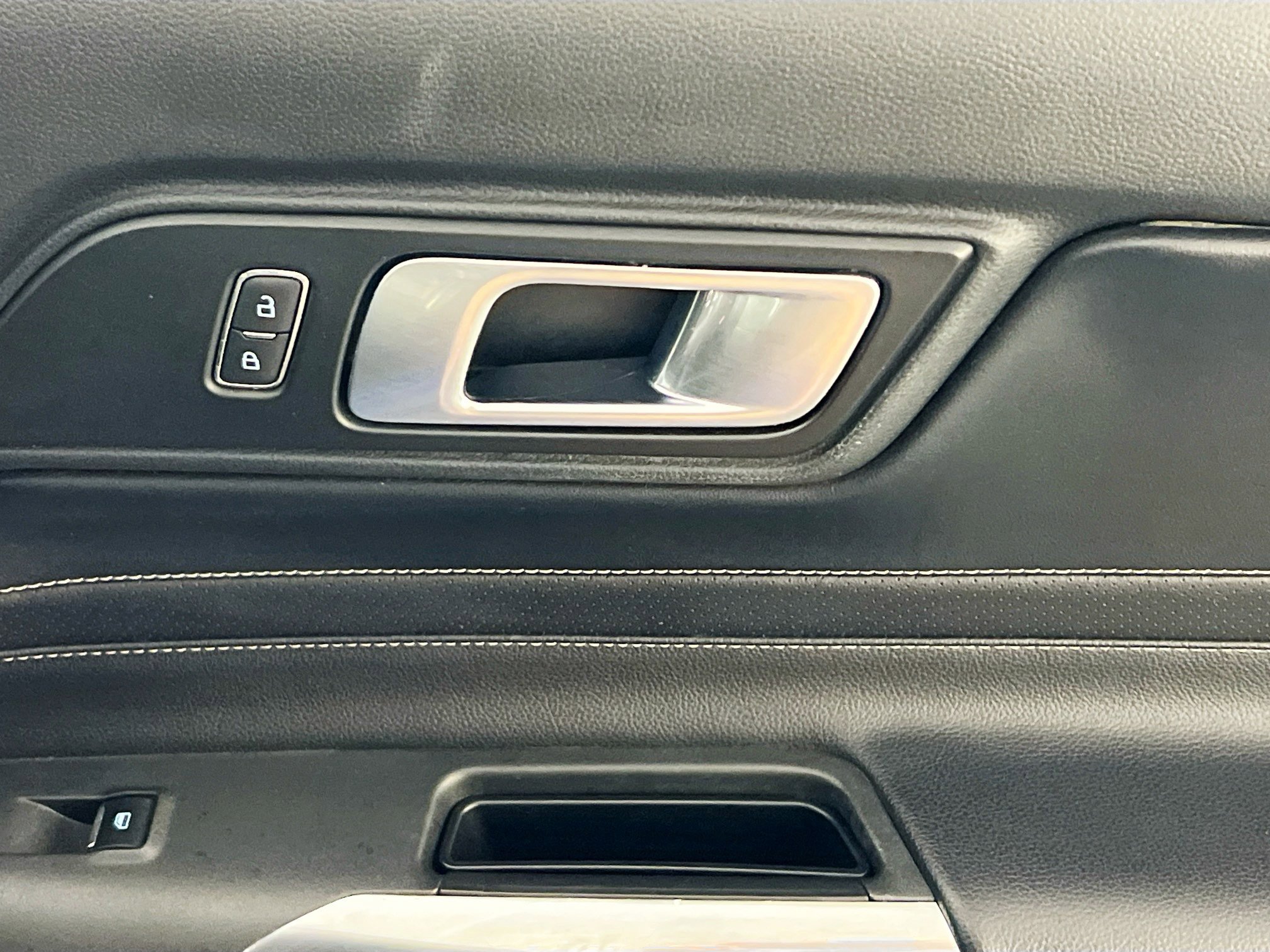 Used 2020 Ford Mustang GT Premium w/ Equipment Group 401A image 32