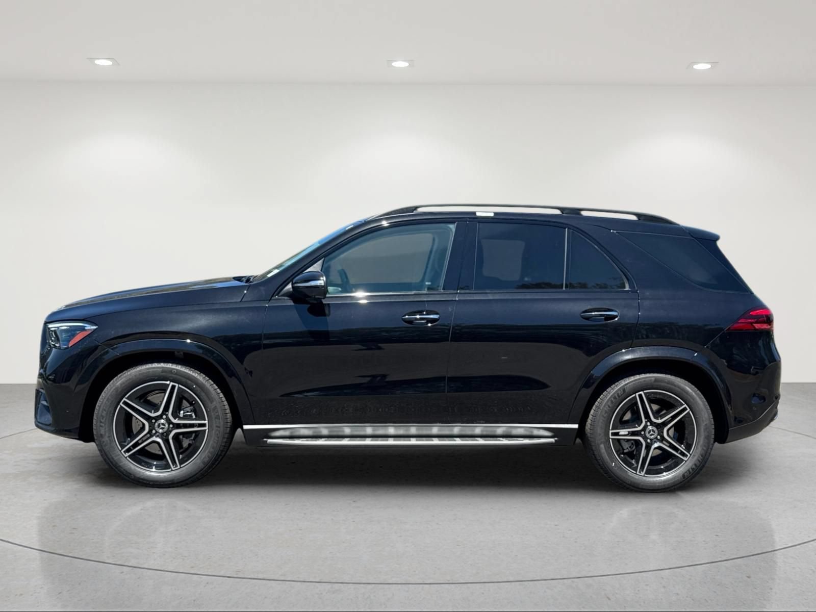 New 2026 Mercedes-Benz GLE 450 4MATIC image 3