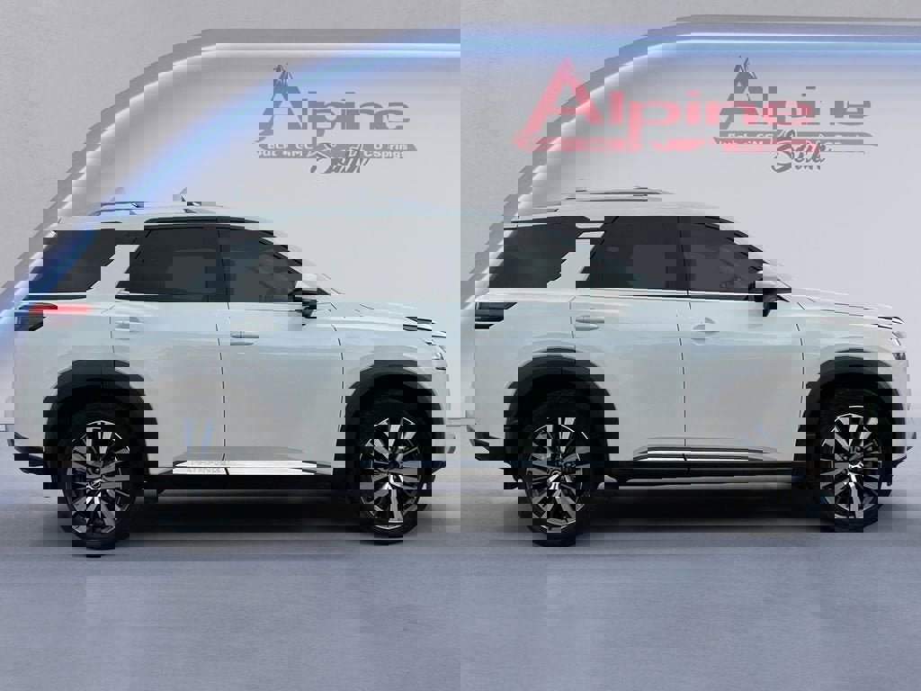 Used 2022 Nissan Pathfinder Platinum w/ Cargo Package image 6