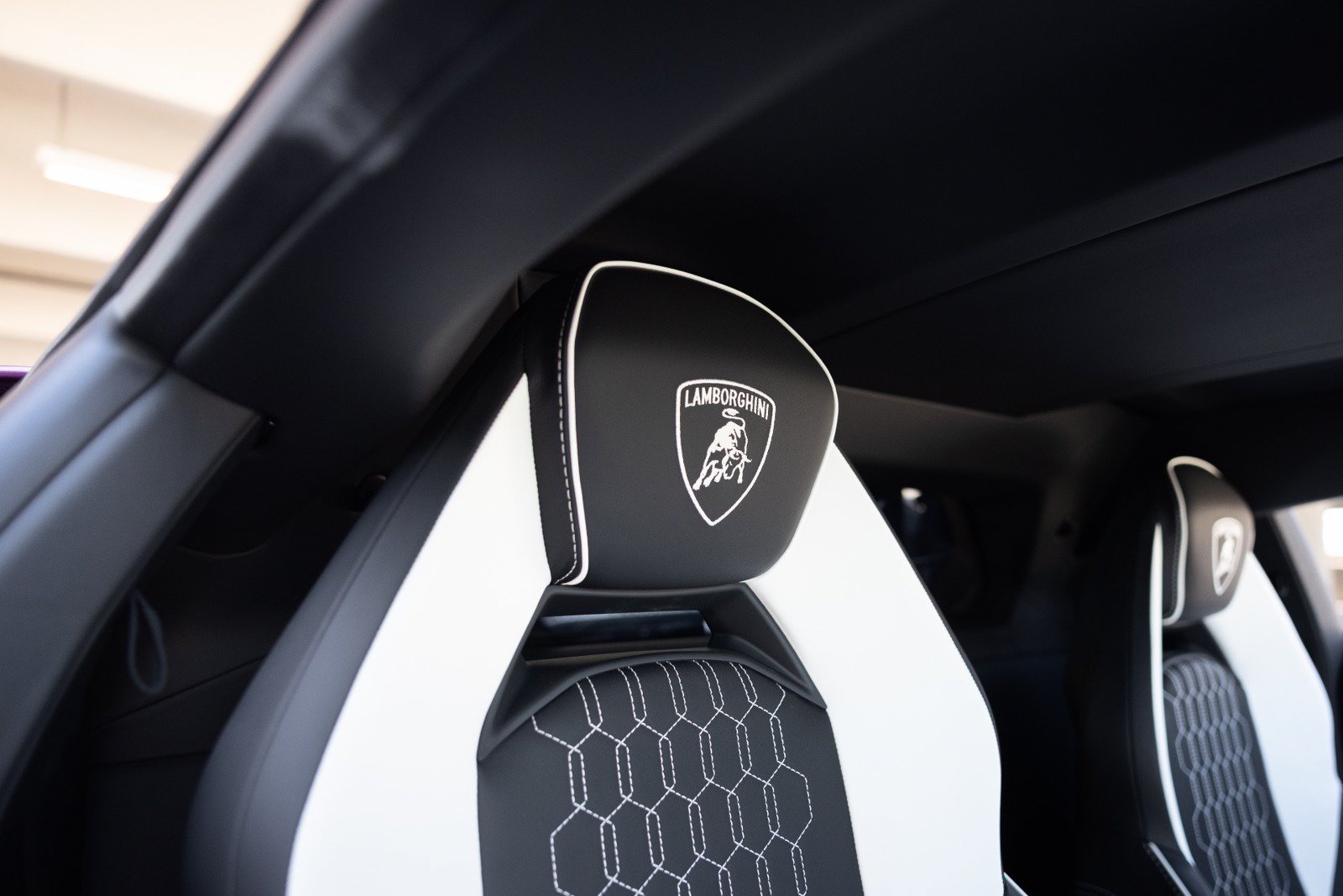 Used 2026 Lamborghini Revuelto AWD/4WD image 71