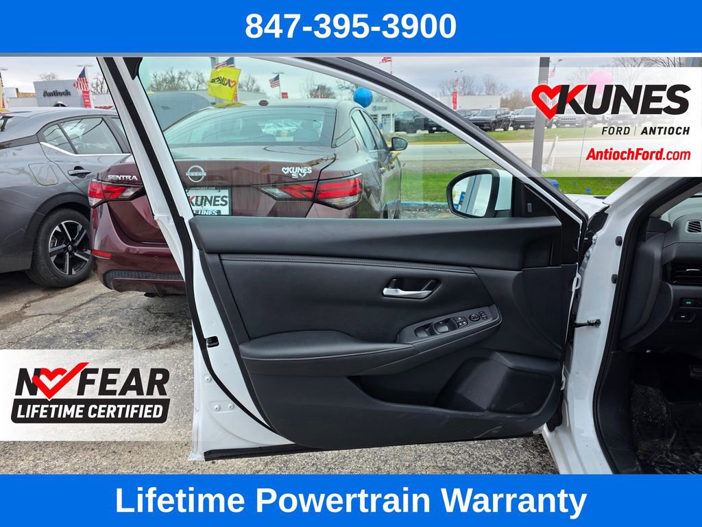 Used 2024 Nissan Sentra SV image 13