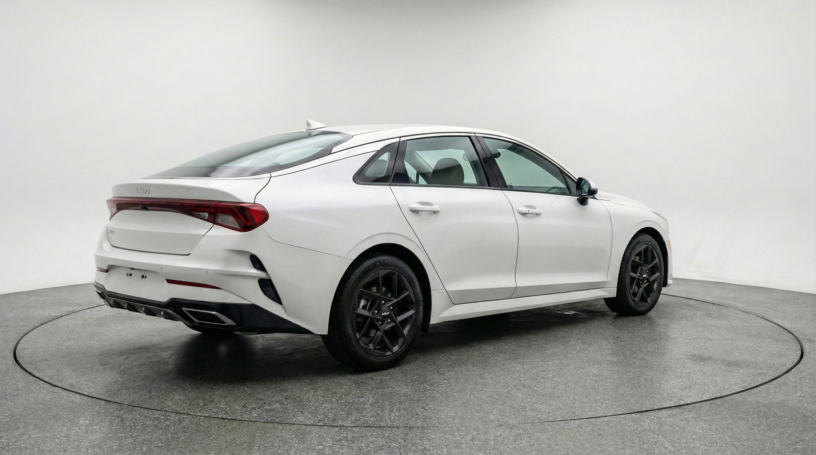 Used 2025 Kia K5 LXS FWD image 9