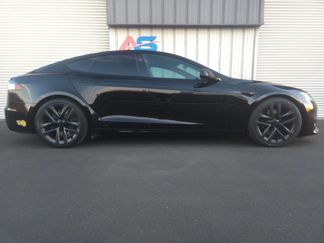 Used 2022 Tesla Model S AWD/4WD image 10