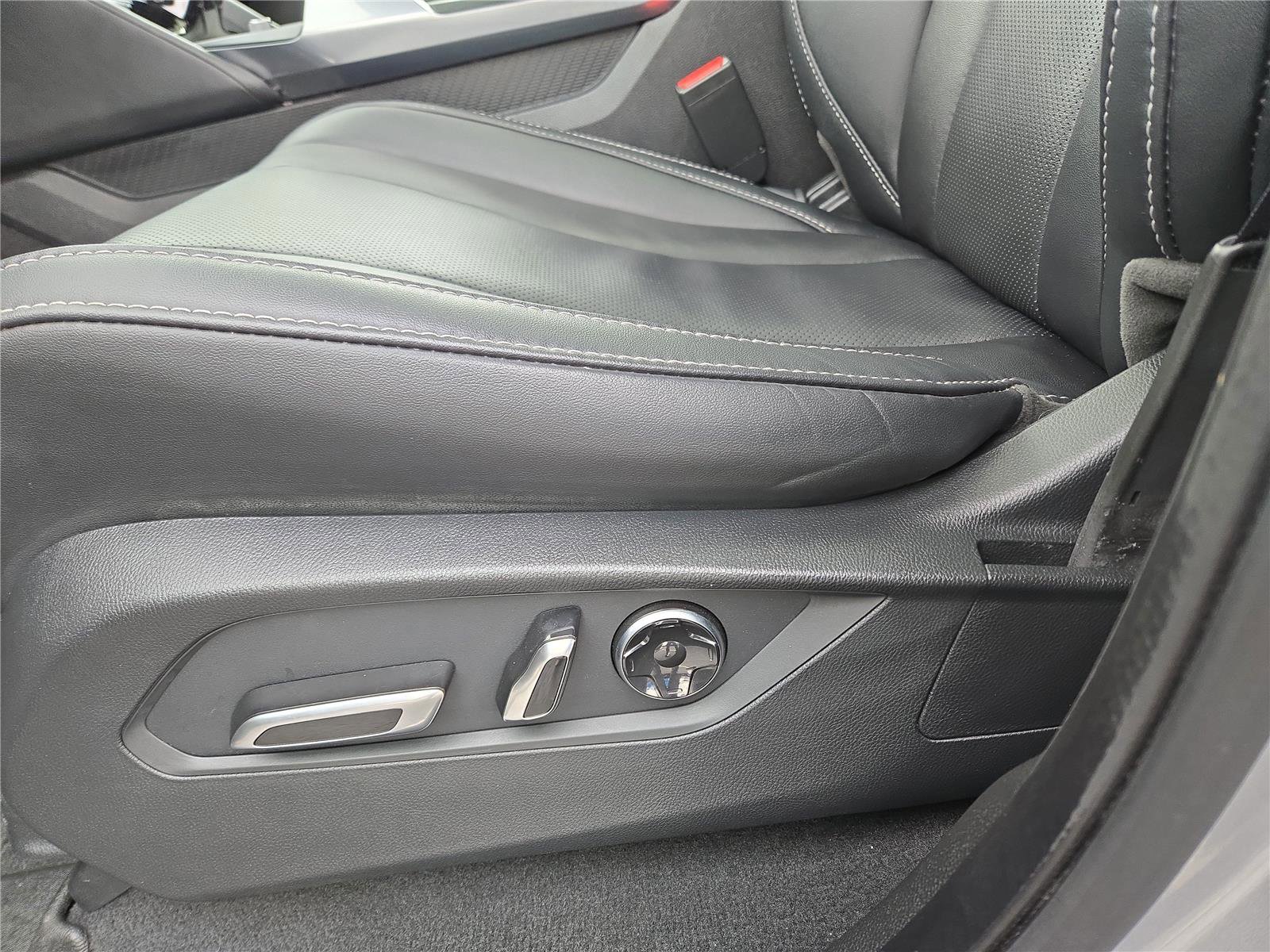 Certified 2023 Acura MDX SH-AWD w/ Technology Package image 21