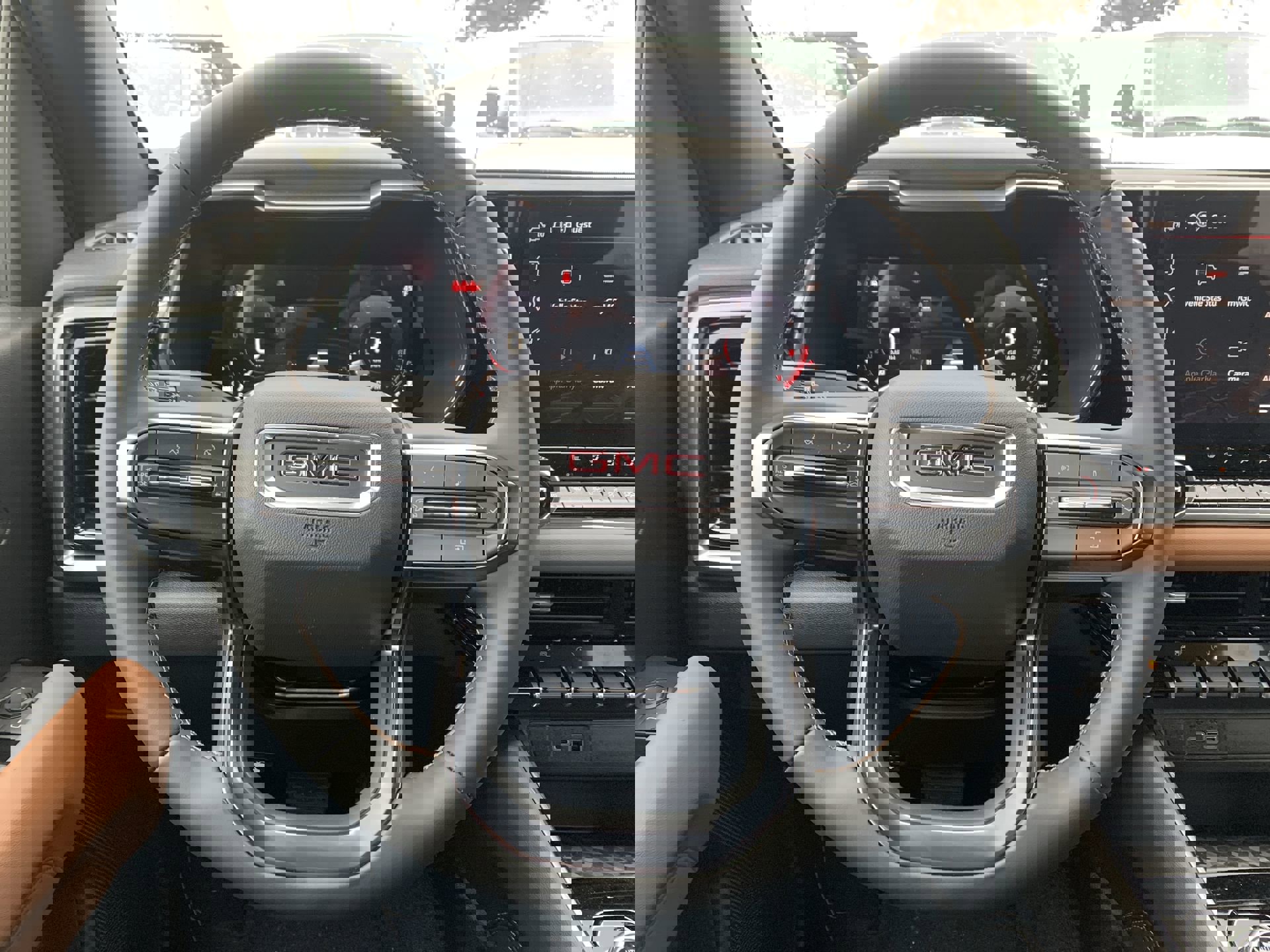 New 2025 GMC Canyon AT4 w/ Nightfall Edition image 26