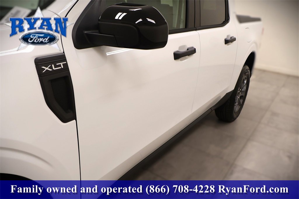 New 2025 Ford Maverick XLT w/ XLT Luxury Package image 30