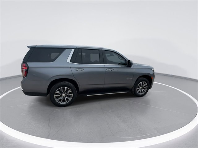 Used 2022 Chevrolet Tahoe LT w/ Luxury Package image 12