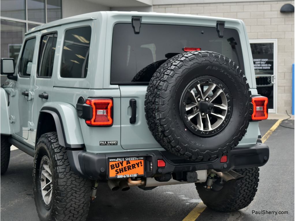 Used 2024 Jeep Wrangler Unlimited Rubicon 392 image 16