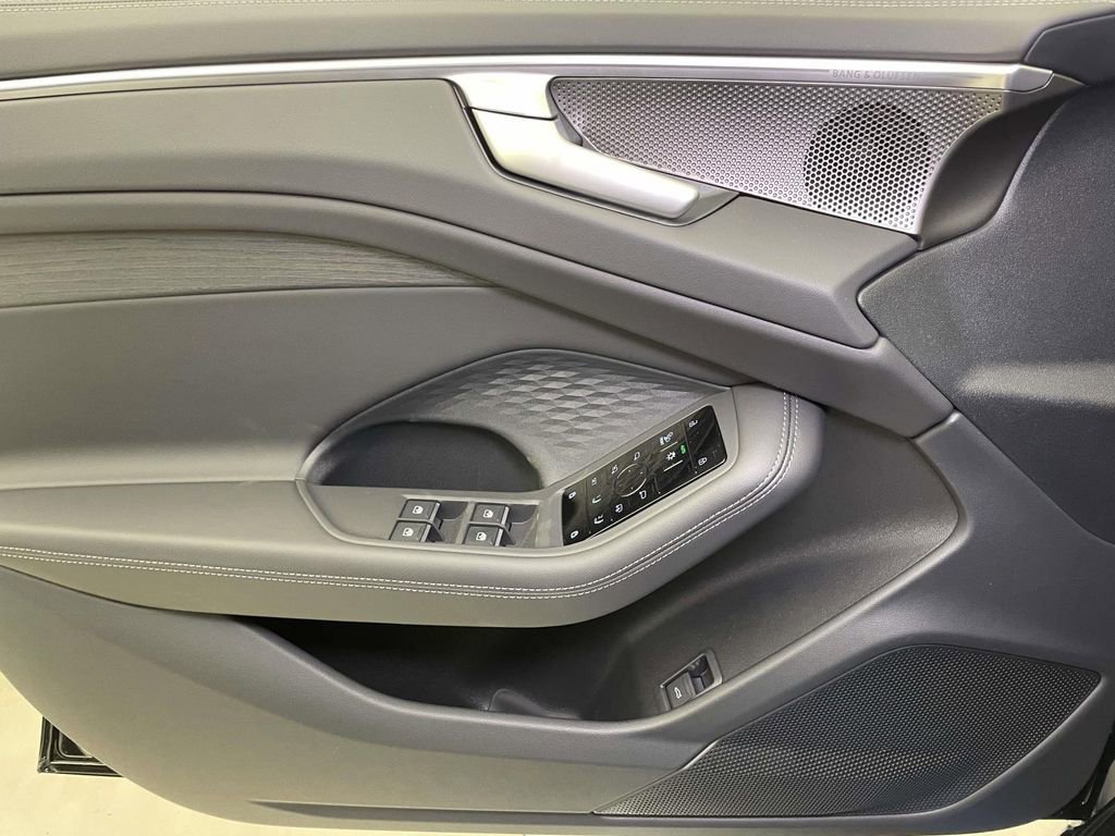 New 2026 Audi A6 Prestige image 36