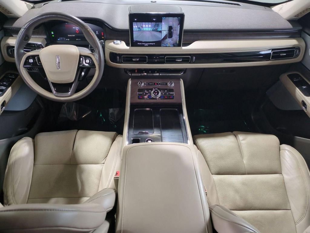 Certified 2023 Lincoln Aviator Reserve w/ Equipment Group 201A image 29