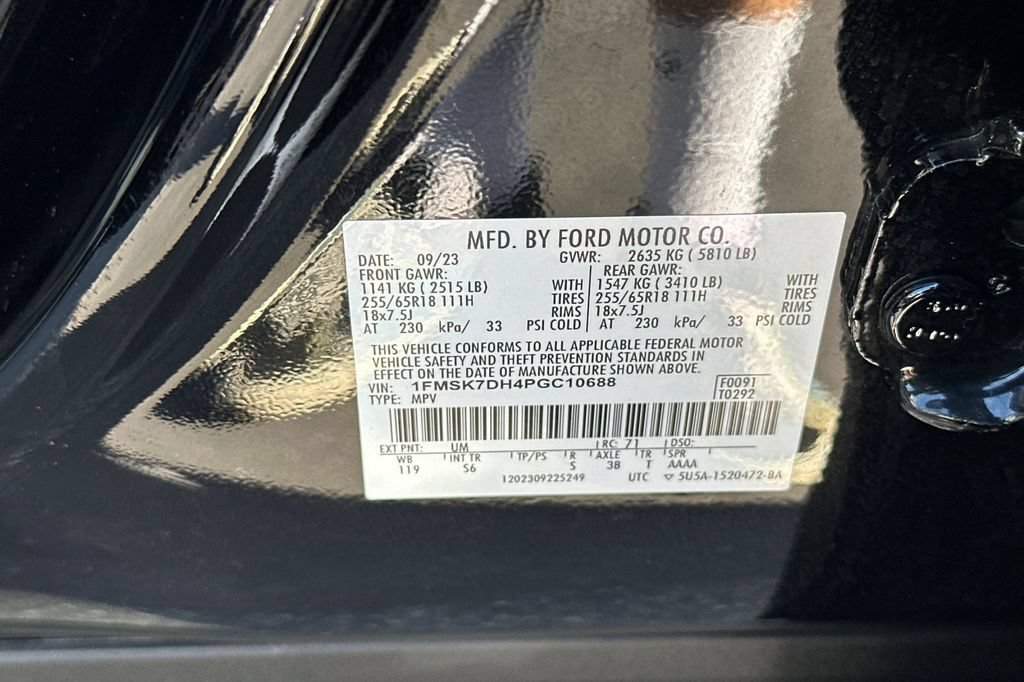 Certified 2023 Ford Explorer XLT w/ Equipment Group 202A RWD image 34